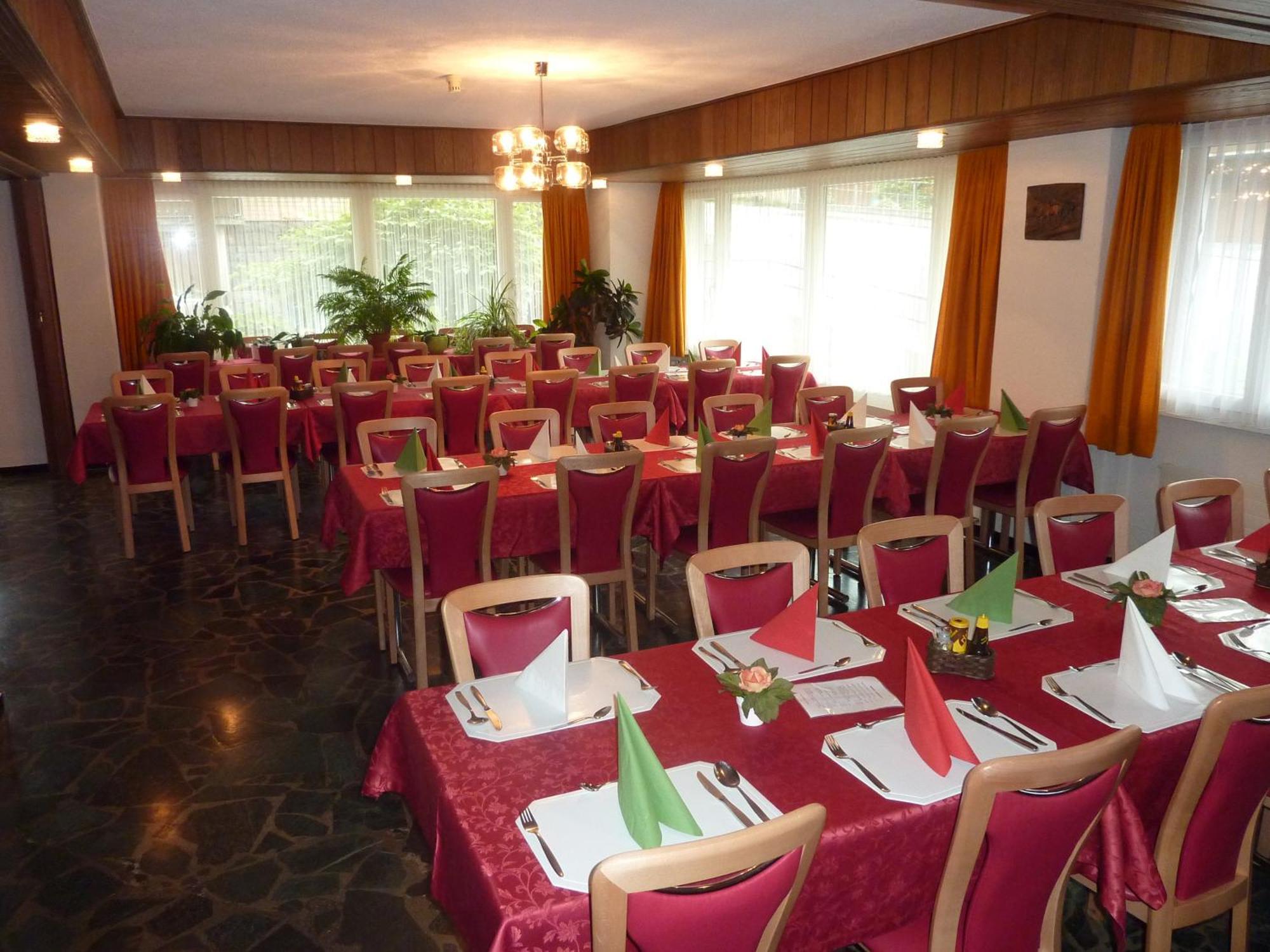 Burglen  Hotel Waldhof מראה חיצוני תמונה