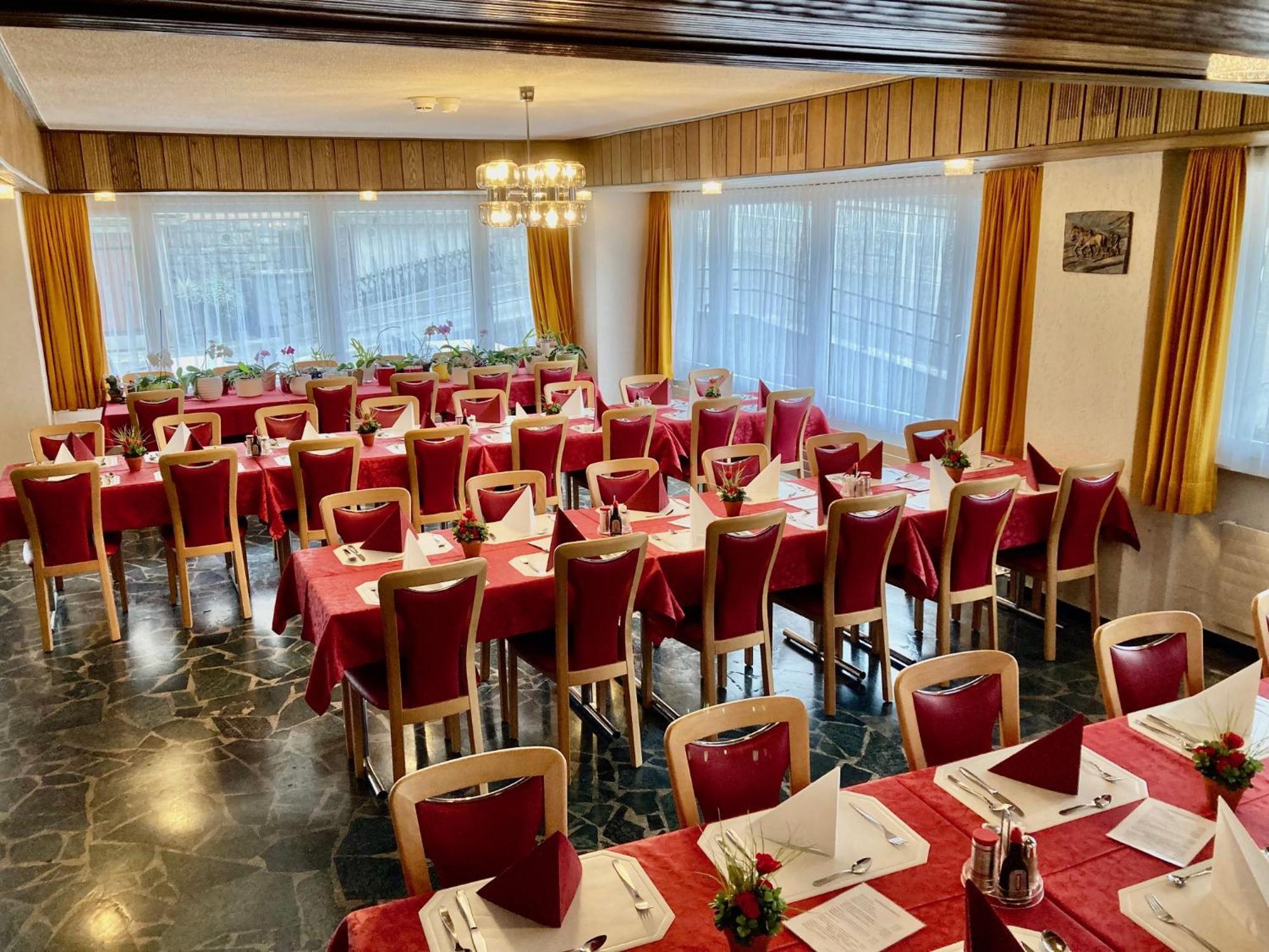 Burglen  Hotel Waldhof מראה חיצוני תמונה